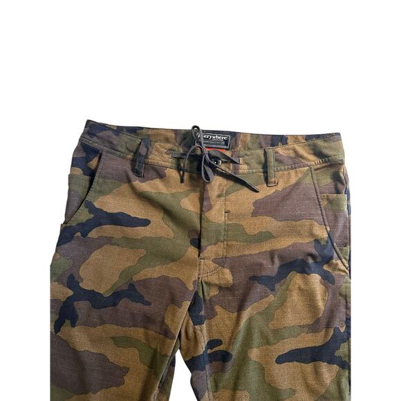 *SOLD* 686 Everywhere Collection Men’s Slim Fit Camo Pants 32X32 Utility Outdoor - Picture 4 of 10